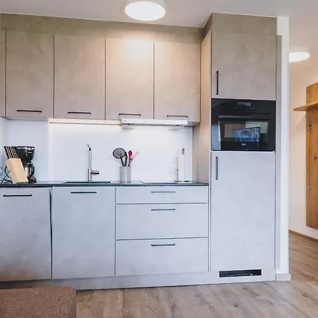 فارينا * كابرون